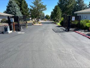 To Seal or Not To Seal? The Pros and Cons of Asphalt Sealcoating