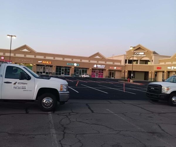 When Do Reno Asphalt Sealcoating Companies Start Their Season?