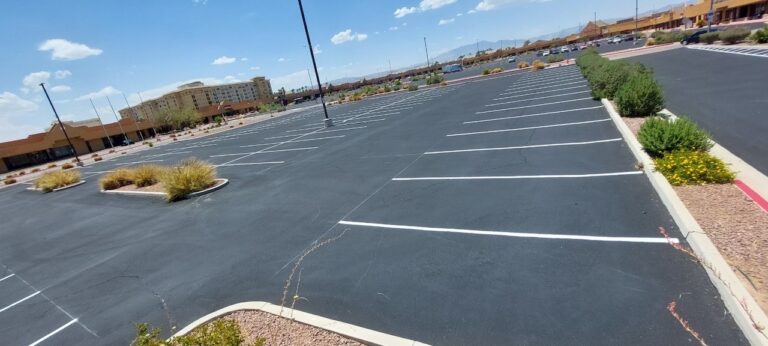 End Season Tips From Local Asphalt Sealcoating Companies